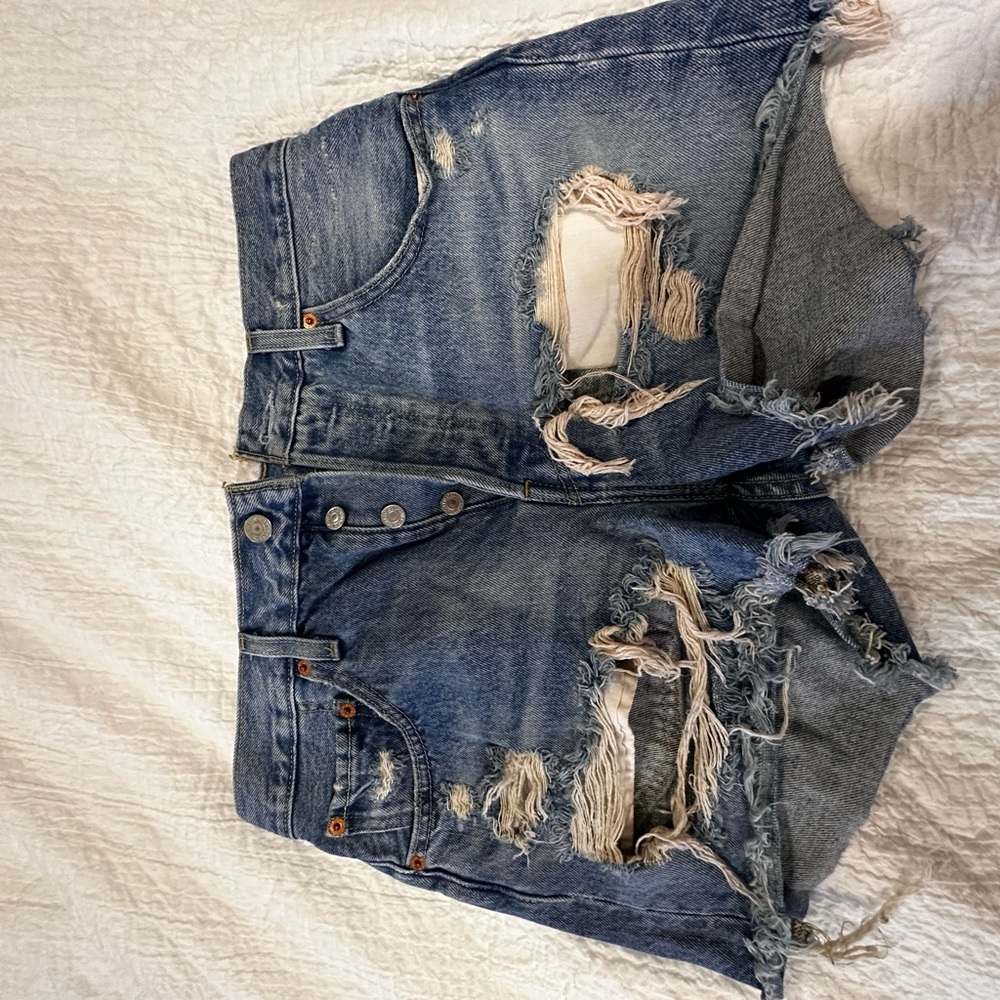 Levi's Women button up Shorts